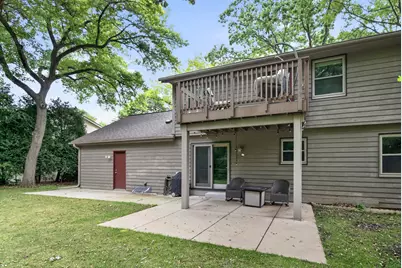 9015 S 84th St, Franklin, WI 53132 - Photo 38