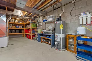 W231N7902 Martin Ct, Sussex, WI 53089 - Photo 36