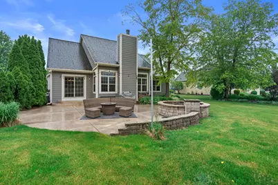 W231N7902  Martin Ct, Sussex, WI 53089 - Photo 40