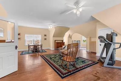 703 N 6th St, Manitowoc, WI 54220 - Photo 48