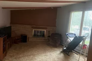 4625 N 149th St, Brookfield, WI 53005 - Photo 2
