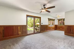 8508 Fox River Rd, Racine, WI 53185 - Photo 12
