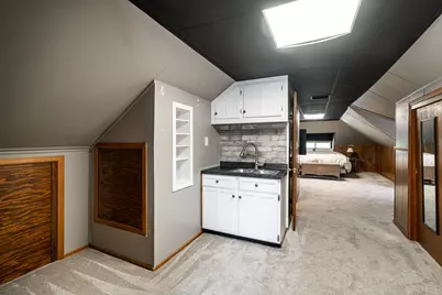 1015 S 76th St, West Allis, WI 53214 - Photo 22