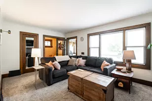 1015 S 76th St, West Allis, WI 53214 - Photo 4