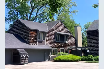 104  Woodfield Ct, Racine, WI 53402 - Photo 1