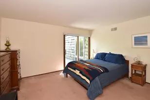 104 Woodfield Ct, Racine, WI 53402 - Photo 16