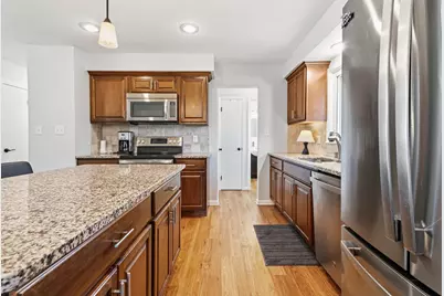 N88W6311  Willowbrooke Dr, Cedarburg, WI 53012 - Photo 12