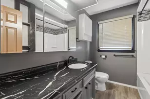 3414 Oakwood Dr, Racine, WI 53406 - Photo 20