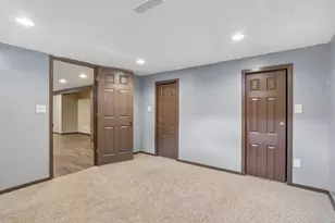 3414 Oakwood Dr, Racine, WI 53406 - Photo 28