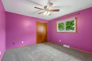 3414 Oakwood Dr, Racine, WI 53406 - Photo 14
