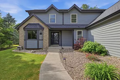 W280N8123  Black Diamond Ct, Merton, WI 53029 - Photo 1
