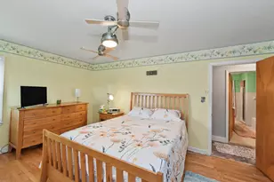 211 E Alta Loma Cir, Thiensville, WI 53092 - Photo 20