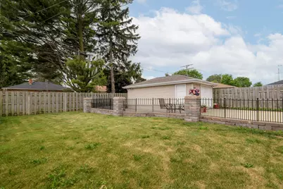 1521  25th St, Kenosha, WI 53140 - Photo 22