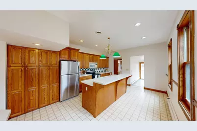 1501  Johnson St, La Crosse, WI 54601 - Photo 12