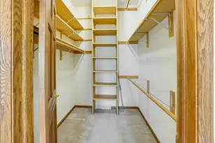 940 Bartlett Dr, Oconomowoc, WI 53066 - Photo 14