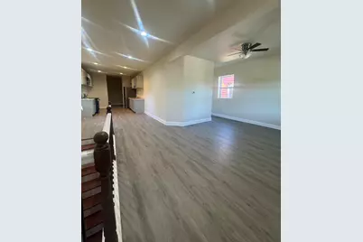 2429 N 8th St, Milwaukee, WI 53206 - Photo 2