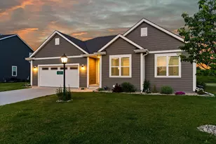 35077 Yahara Dr, Summit, WI 53066 - Photo 42