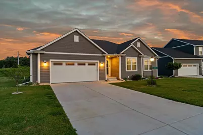 35077  Yahara Dr, Summit, WI 53066 - Photo 42