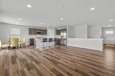 35077  Yahara Dr, Summit, WI 53066 - Photo 12
