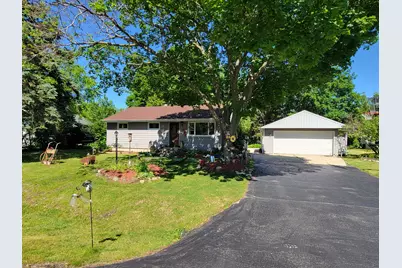 8982 S 79th St, Franklin, WI 53132 - Photo 30