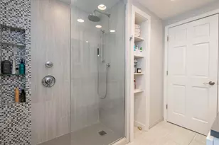 1405 Victoria Circle, Elm Grove, WI 53122 - Photo 18