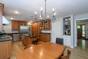 1405 Victoria Circle, Elm Grove, WI 53122 - Photo 38