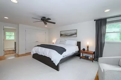 1405  Victoria Cir, Elm Grove, WI 53122 - Photo 14