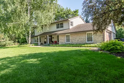 1405  Victoria Cir, Elm Grove, WI 53122 - Photo 26