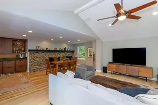 1405 Victoria Circle, Elm Grove, WI 53122 - Photo 46