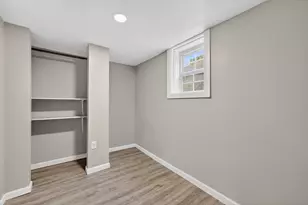946 W Windlake Ave, Milwaukee, WI 53204 - Photo 24