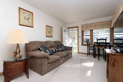 1818 E Fernwood Ave, Milwaukee, WI 53207 - Photo 2