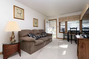 1818 E Fernwood Ave, Milwaukee, WI 53207 - Photo 2