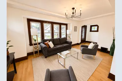 525 N 45th St, Milwaukee, WI 53208 - Photo 2