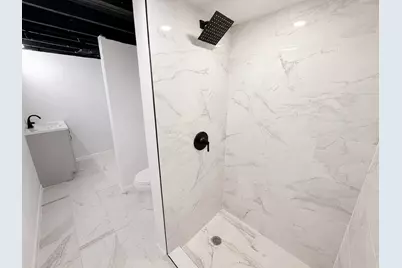 525 N 45th St, Milwaukee, WI 53208 - Photo 20