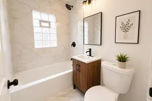 525 N 45th St, Milwaukee, WI 53208 - Photo 10
