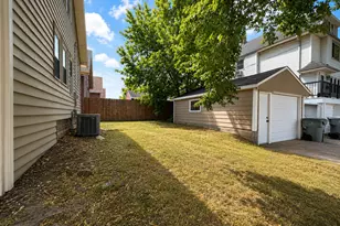 525 N 45th St, Milwaukee, WI 53208 - Photo 22
