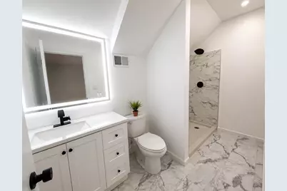 525 N 45th St, Milwaukee, WI 53208 - Photo 16
