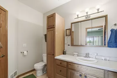 3297 E Ramsey Ave, Cudahy, WI 53110 - Photo 16