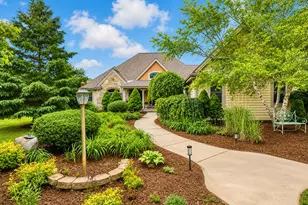 13345 N Windsor Ct, Mequon, WI 53097 - Photo 2