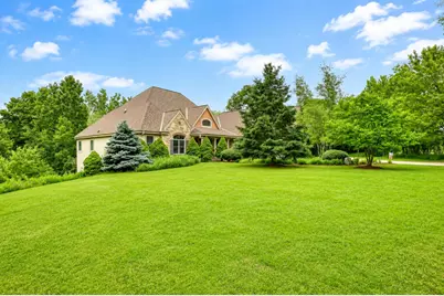 13345 N Windsor Ct, Mequon, WI 53097 - Photo 56