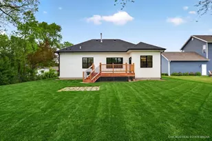 9827 W Dakota St, West Allis, WI 53227 - Photo 24