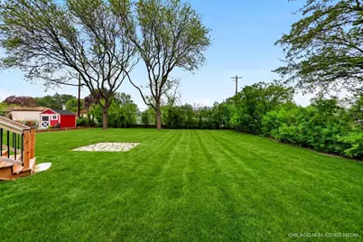 9827 W Dakota St, West Allis, WI 53227 - Photo 22