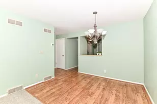 6216 W College Ave, Greendale, WI 53129 - Photo 16