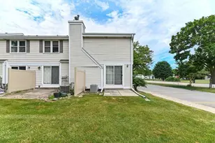 6216 W College Ave, Greendale, WI 53129 - Photo 32