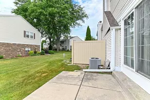 6216 W College Ave, Greendale, WI 53129 - Photo 34