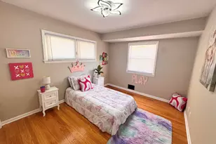 5319 W Spring Ln, Milwaukee, WI 53223 - Photo 12