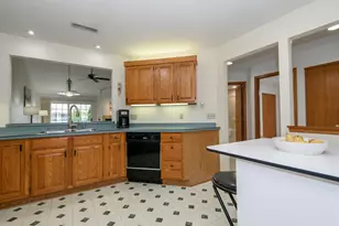 176 Westfield Way, Pewaukee, WI 53072 - Photo 14