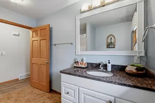 148 Shelly Dr, Sheboygan Falls, WI 53085 - Photo 16