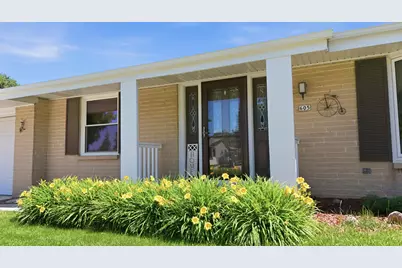 605 E Laverne Dr, Oak Creek, WI 53154 - Photo 4