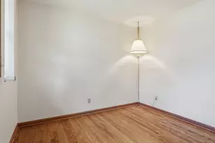 605 E Laverne Dr, Oak Creek, WI 53154 - Photo 22